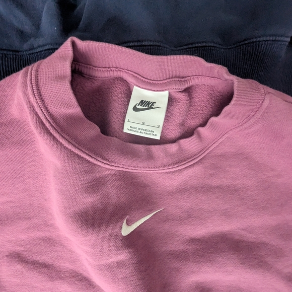 Nike large sweaters - Picture 3 of 4